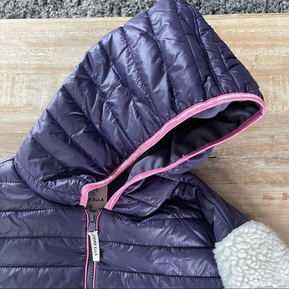 Ivory Ella Sherpa Jacket - Picture 7 of 9